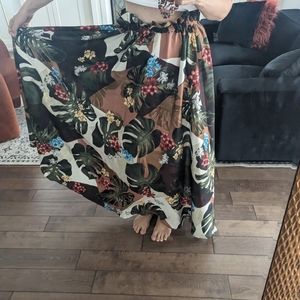 Amazing Italian Vicolo brand skirt